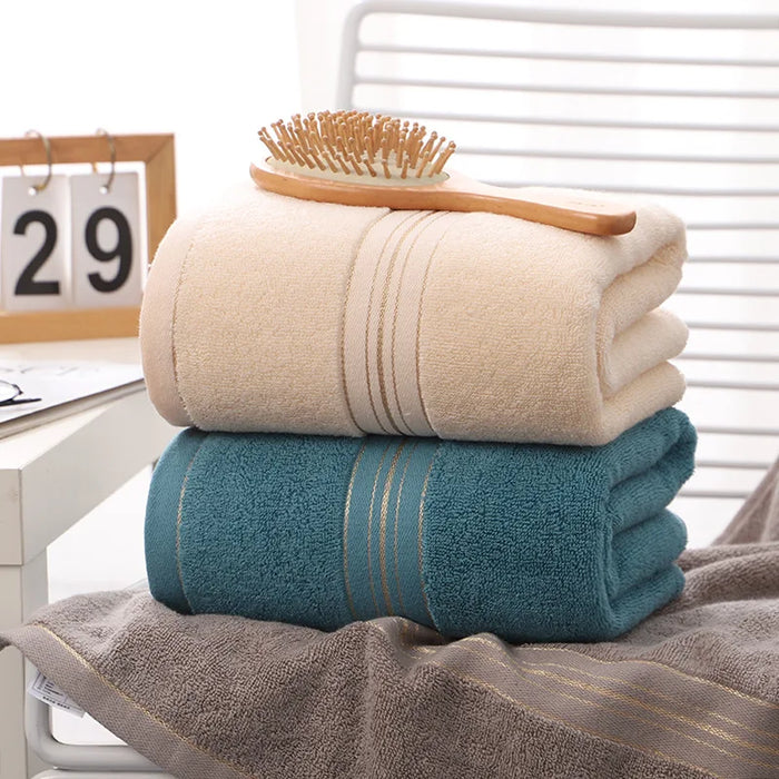 Sumptuous Grey Cotton Oversized Bath Towel - Luxuriously Soft, Highly Absorbent, and Chic