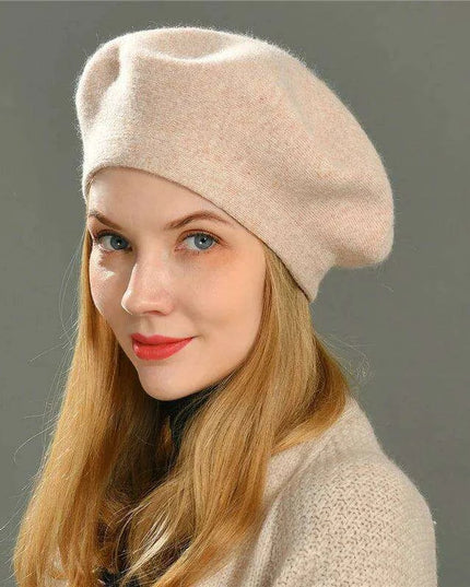 Elegant Cashmere Blend Beret - Trendy Winter Hat for Fashion-Forward Women