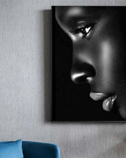 Graceful Elegance: Stunning Oil Painting of an African Woman with Luscious Lips