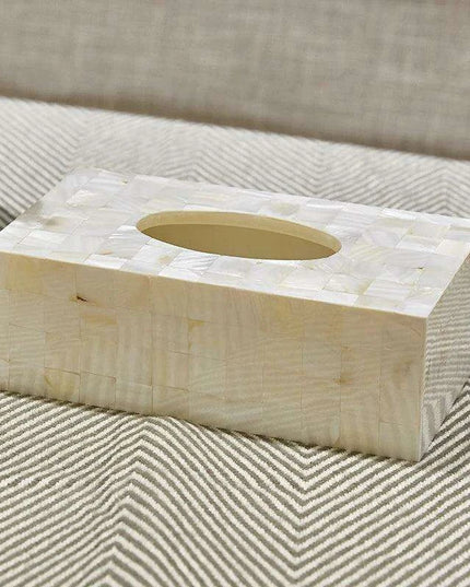 Coastal Charm Shell Napkin Holder – Elegant Dining Accessory