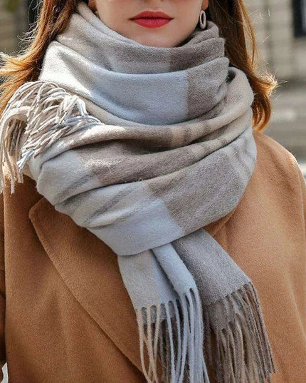Chic Cashmere Plaid Wrap - Elegant Winter Neck Accessory