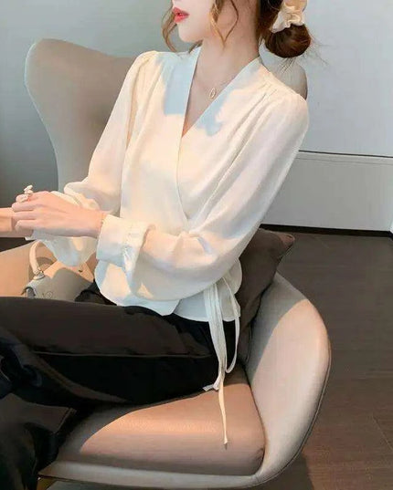 Korean-Style Women's Long Sleeve V-Neck Lace-Up Blouse