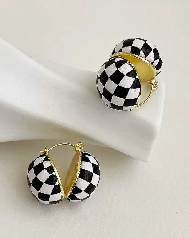 Elegant Monochrome Button Earrings - Korean Fashion-Inspired Jewelry