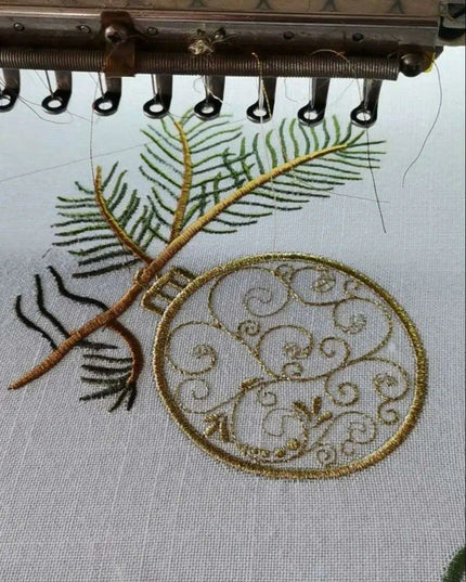 Christmas Elegance Cotton-Linen Dining Ensemble