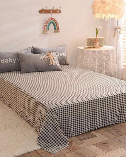 Cozy Plush Velvet Flannel Fleece Bedding Set with Adorable Toy Beardecorate - Complete Duvet Cover, Sheet, and Pillowcase Collection for Full, Queen, and King Beds