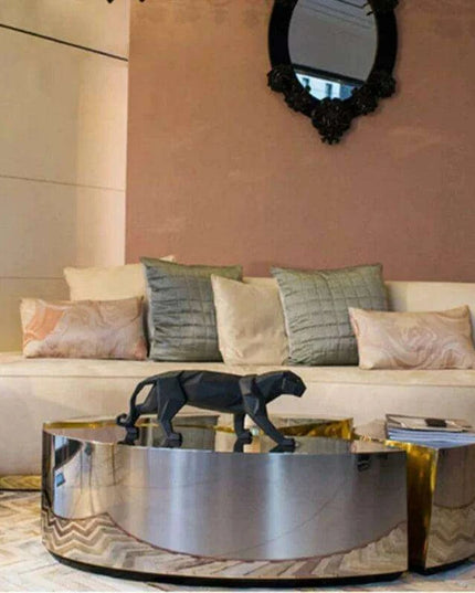Elegant Gold-Finished Stainless Steel Coffee Table: A Stylish Addition for Modern Interiors
