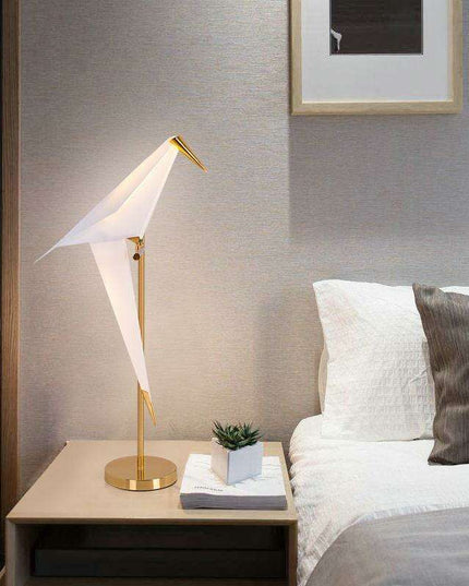 Nature-Inspired Nordic Bird Ceiling Lamp with Elegant Design