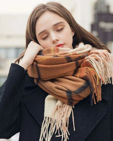Chic Cashmere Plaid Wrap - Elegant Winter Neck Accessory
