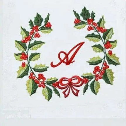 Personalized Holly Berries Embroidered Christmas Table Linen Set for Holiday Elegance
