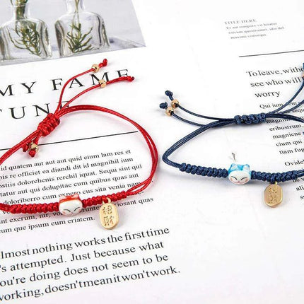 Charming Maneki Neko Luck Bracelet - A Joyful Gift for Women and Girls