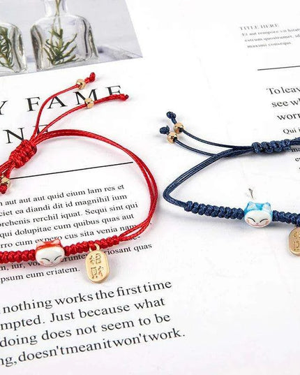 Charming Maneki Neko Luck Bracelet - A Joyful Gift for Women and Girls