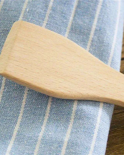 Sleek Oak Wood Culinary Spatula Ensemble - 4-Piece Premium Utensil Collection