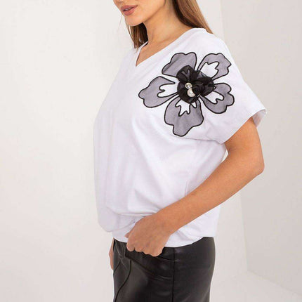 Heartfelt Elegance Floral Cotton Blouse with Sparkling Zircon Accents - Très Elite