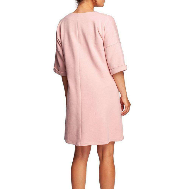 Heartfelt Pleated Daydress with Romantic Neckline