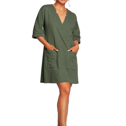 Heartfelt Pleated Daydress with Romantic Neckline - Très Elite
