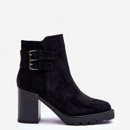 Heel boots model 185329 - Très Elite
