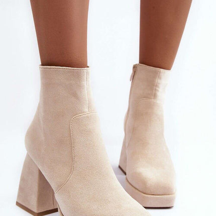 Heel boots model 186466 - Très Elite