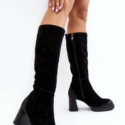 Heel boots model 189037 - Très Elite
