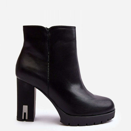 Heel boots model 189406 - Très Elite