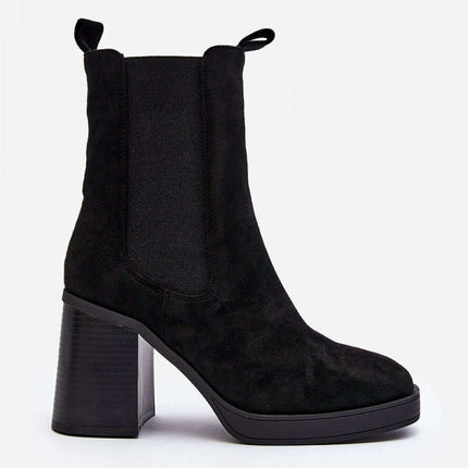 Heel boots model 191050 - Très Elite