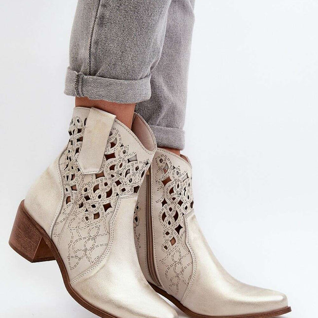 Heel boots model 191863..