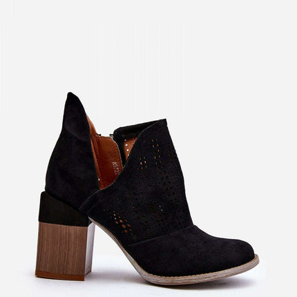 Heel boots model 193143 - Très Elite
