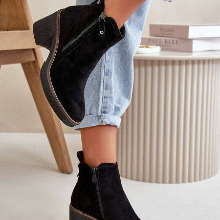 Heel boots model 199076 - Très Elite