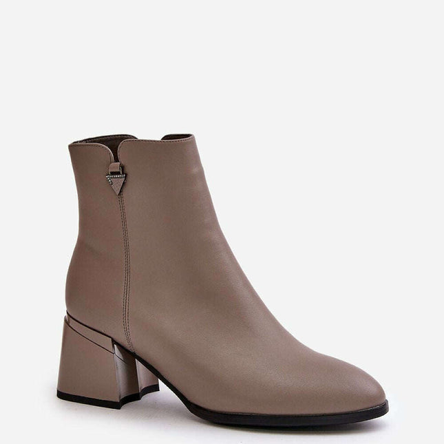 Heel boots model 199302