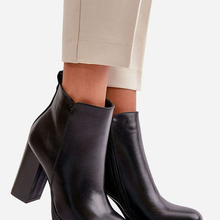 Heel boots model 199399 - Très Elite