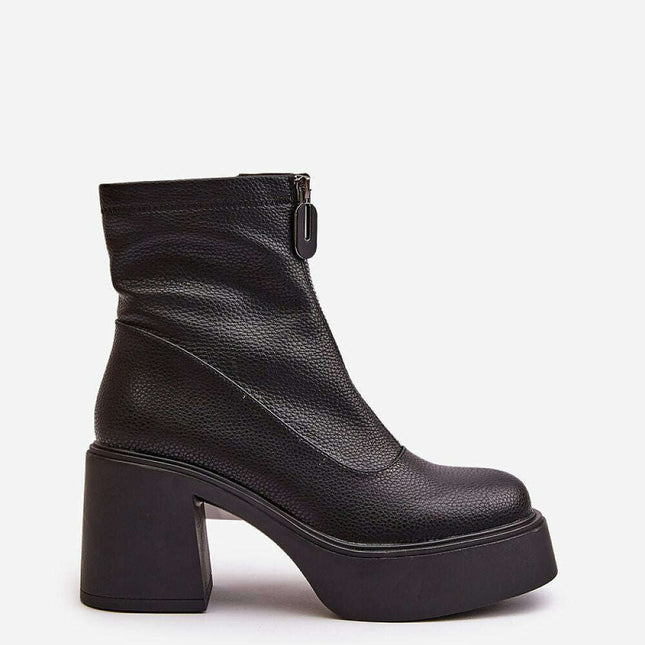 Heel boots model 199836