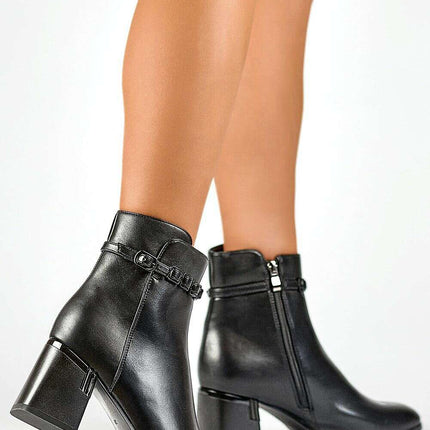 Heel boots model 200261 - Très Elite