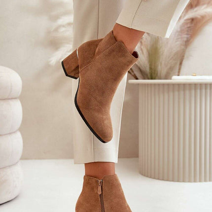Heel boots model 200626 - Très Elite