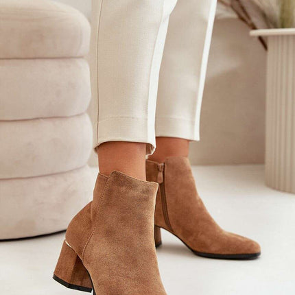 Heel boots model 200626 - Très Elite