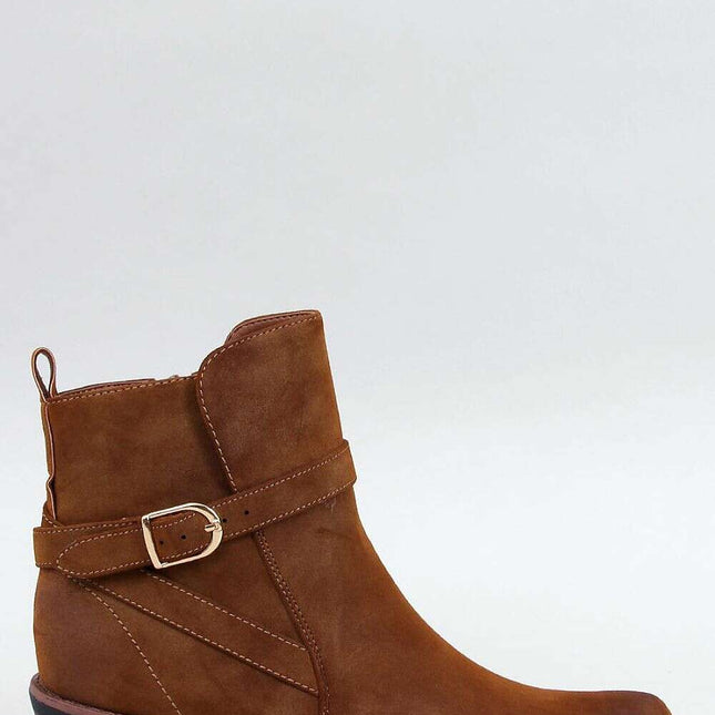 Heel boots model 200631