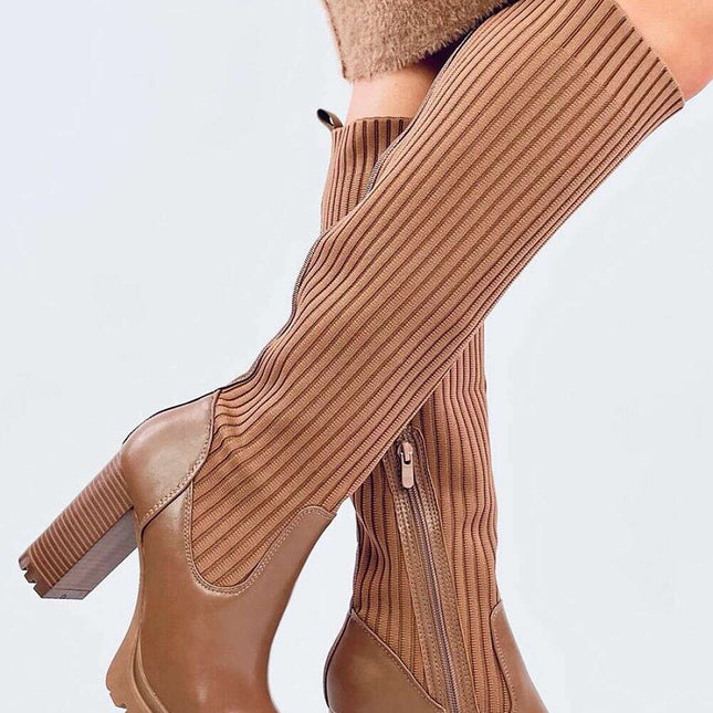 Heel boots model 200633