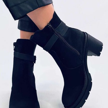 Heel boots model 200645 - Très Elite
