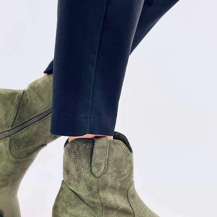 Heel boots model 200707 - Très Elite
