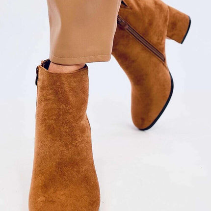 Heel boots model 200710 - Très Elite