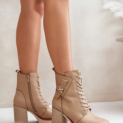 Heel boots model 201004 - Très Elite