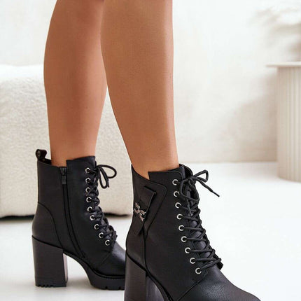 Heel boots model 201004 - Très Elite