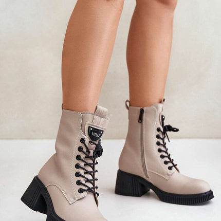 Heel boots model 201012 - Très Elite