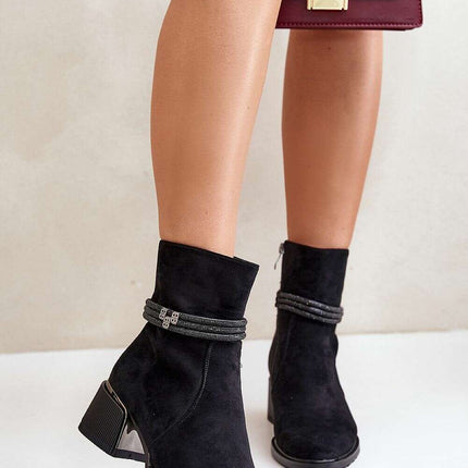 Heel boots model 201019 - Très Elite