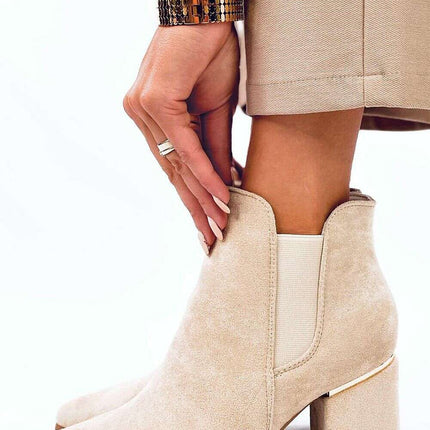 Heel boots model 201059 - Très Elite