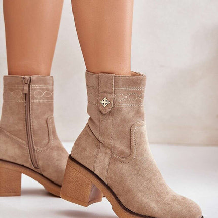 Heel boots model 201167 - Très Elite