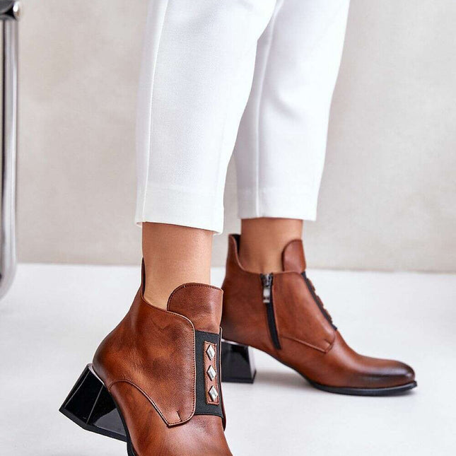 Heel boots model 201173