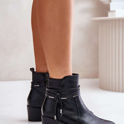 Heel boots model 201224 - Très Elite