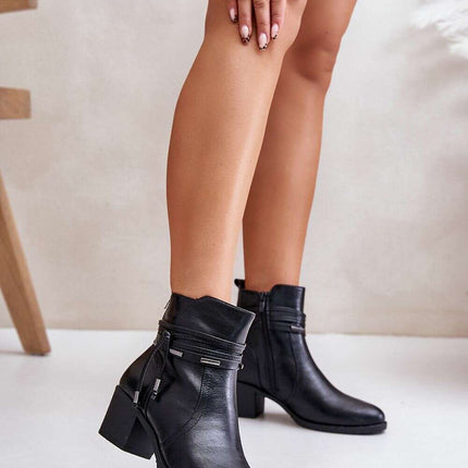 Heel boots model 201224 - Très Elite