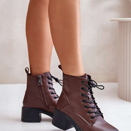 Heel boots model 201225 - Très Elite