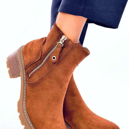 Heel boots model 201369 - Très Elite