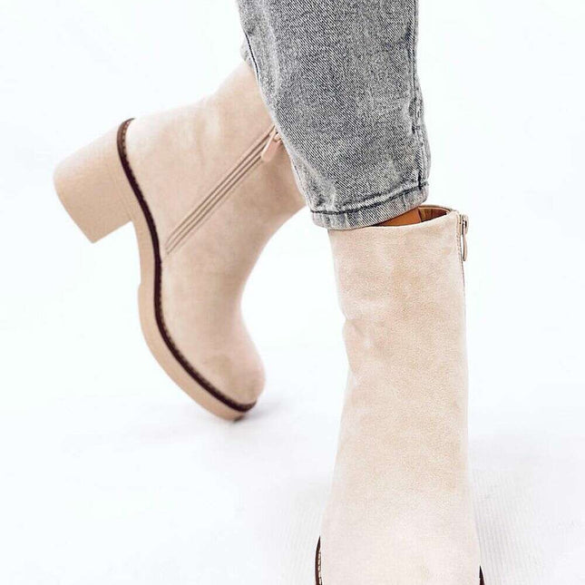 Heel boots model 201374